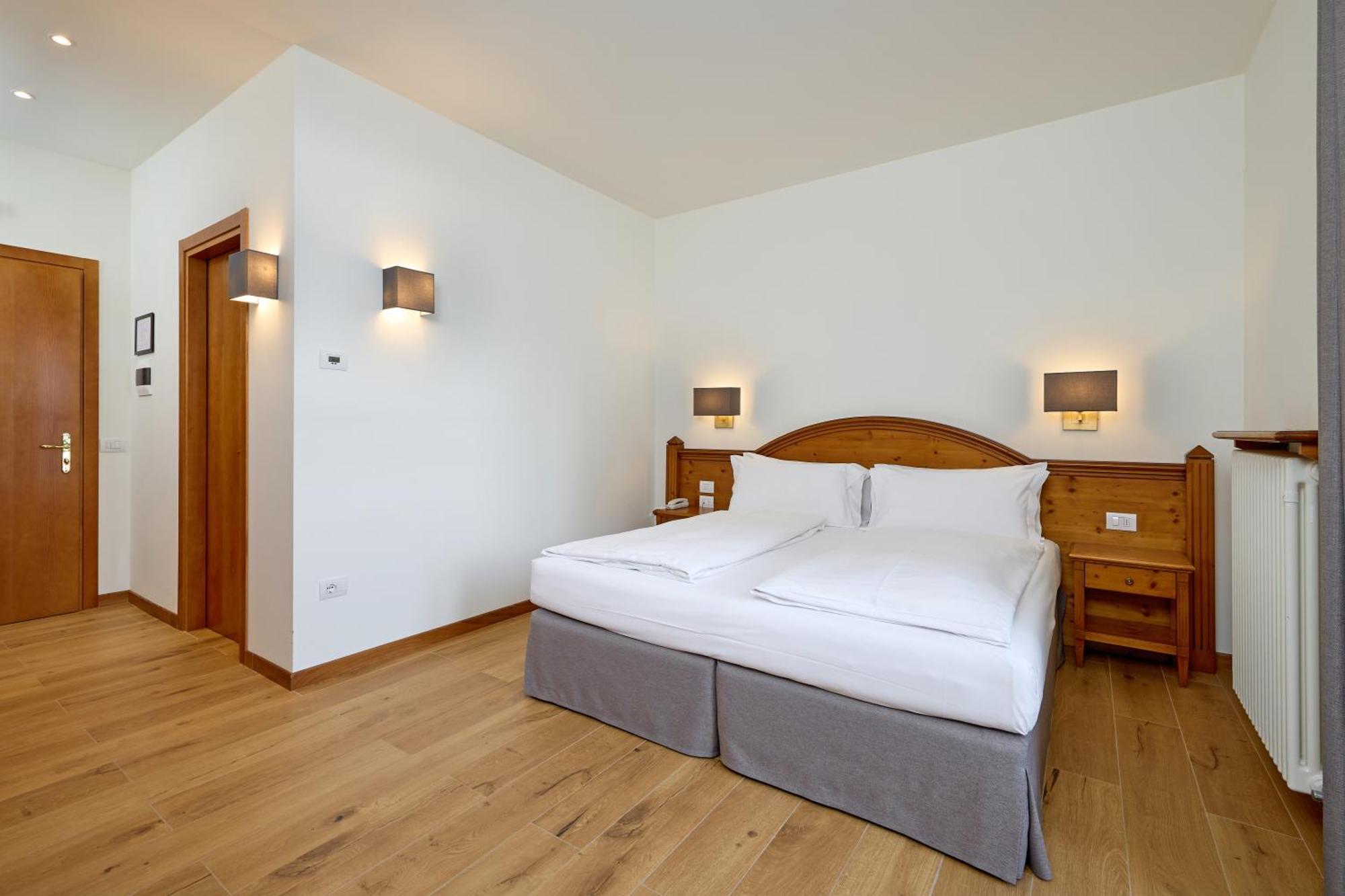 Grand Hotel Misurina Bilik gambar