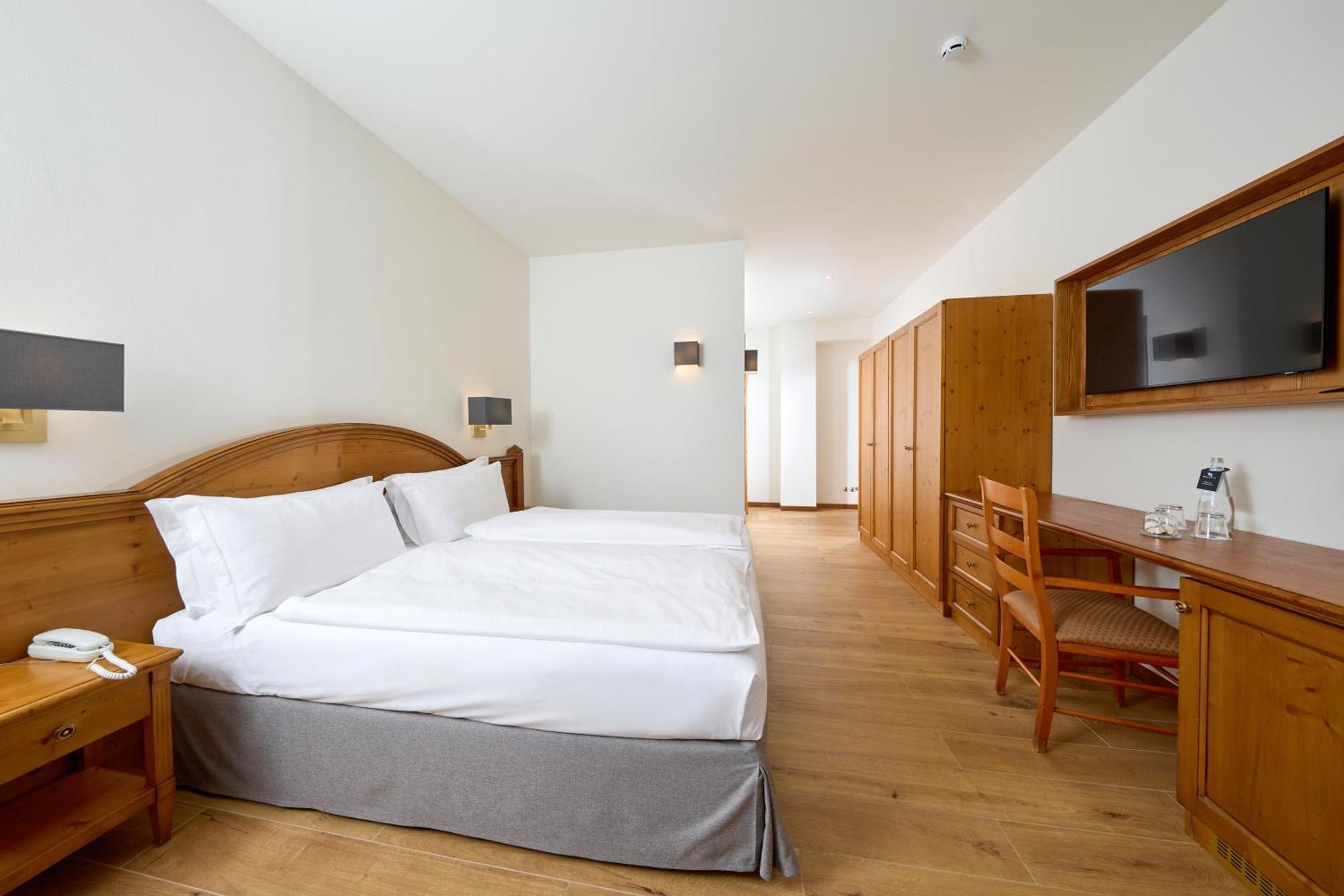 Grand Hotel Misurina Bilik gambar